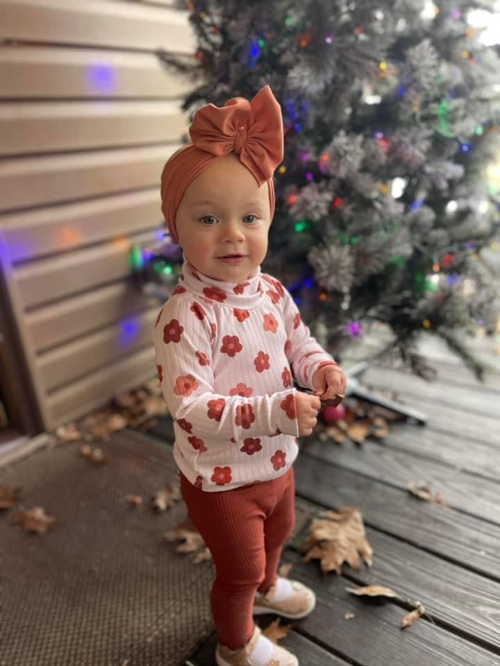 MYSTERY SOLID MOCK NECKS